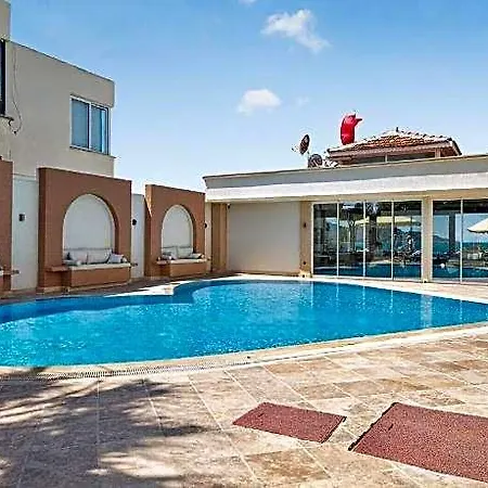 Mia Casa 3*