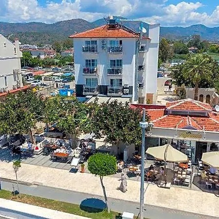 Hotel Mia Casa 3*