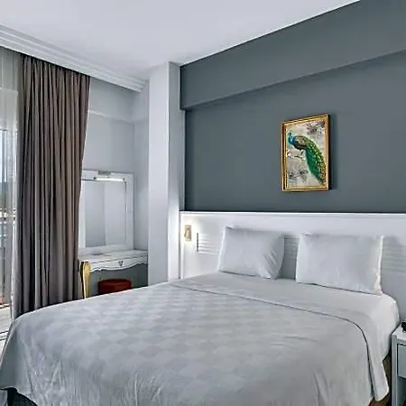 فندق Mia Casa 3*