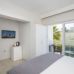 Mia Casa Hotel 3*